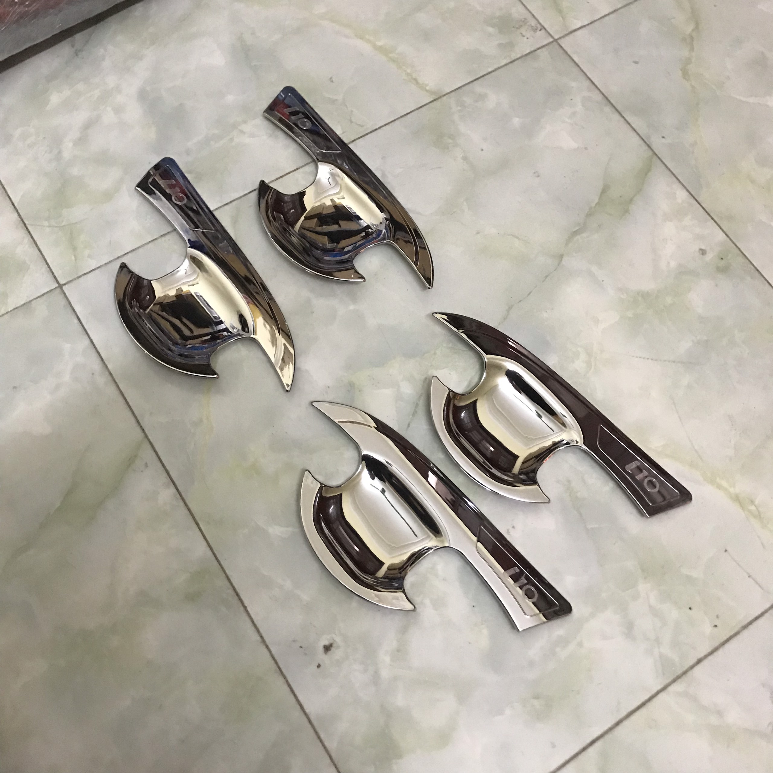 Hyundai Grand i10 car door sill