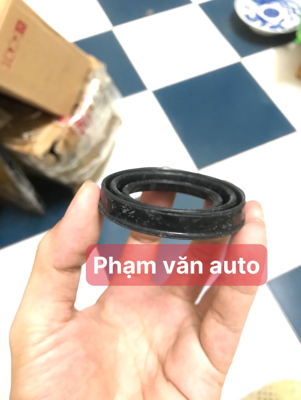Cúp pen chụp bụi phanh Ford Transit, Chụp bụi piston thắng Transit Phạm Văn Auto hàng cao cấp