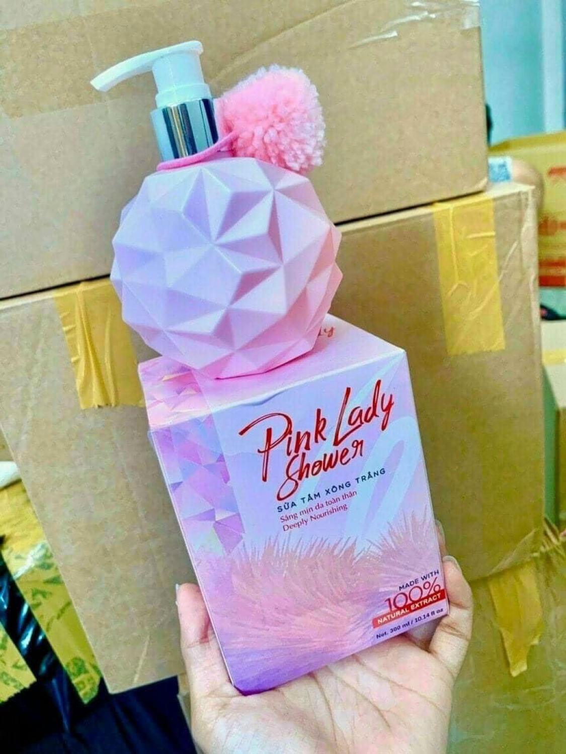 Sữa tắm xông trắng pink lady new 300ml