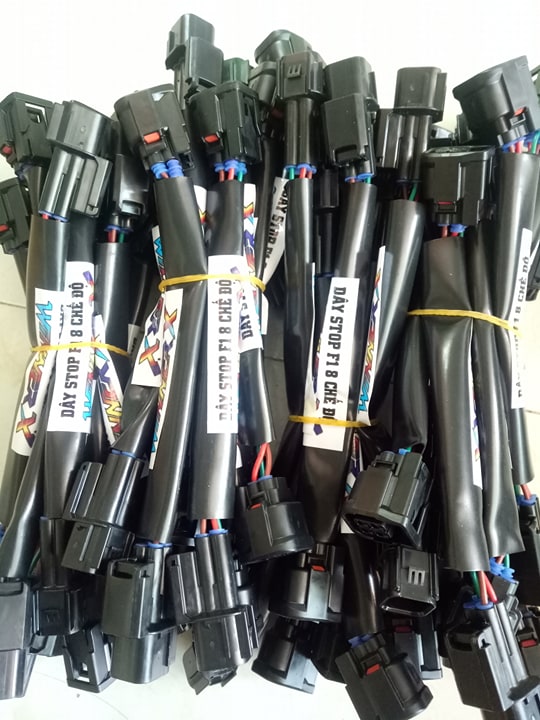 Mạch stop nháy f1 nháy 8 chế độ lắp xe honda winner X.