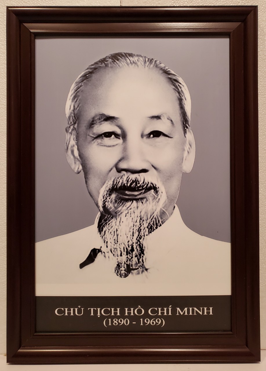 Ảnh in dầu đen trắng - CHÂN DUNG BÁC HỒ KÍNH YÊU -ID31D2