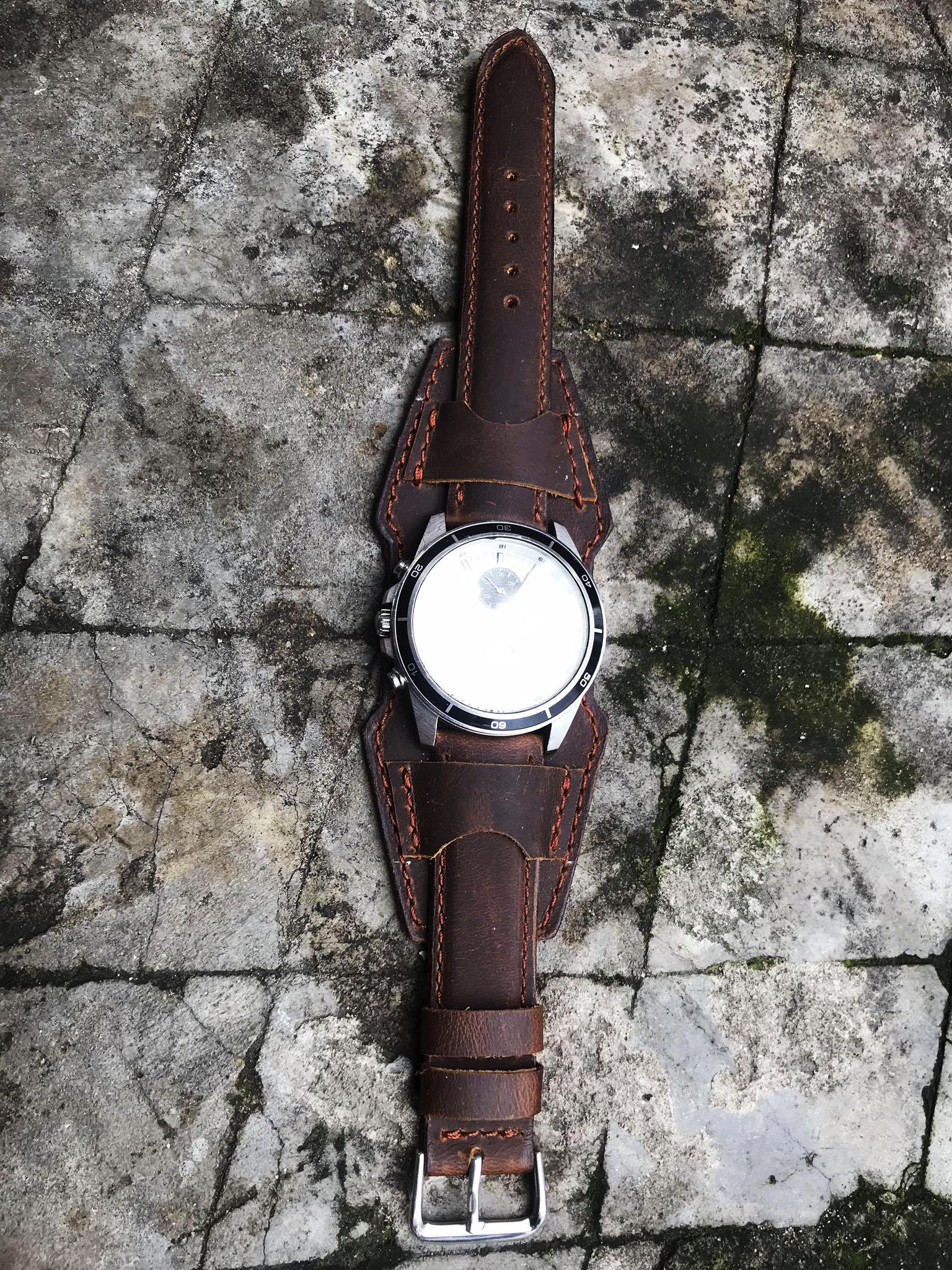 DÂY DA ĐỒNG HỒ NAM CÓ BÁT