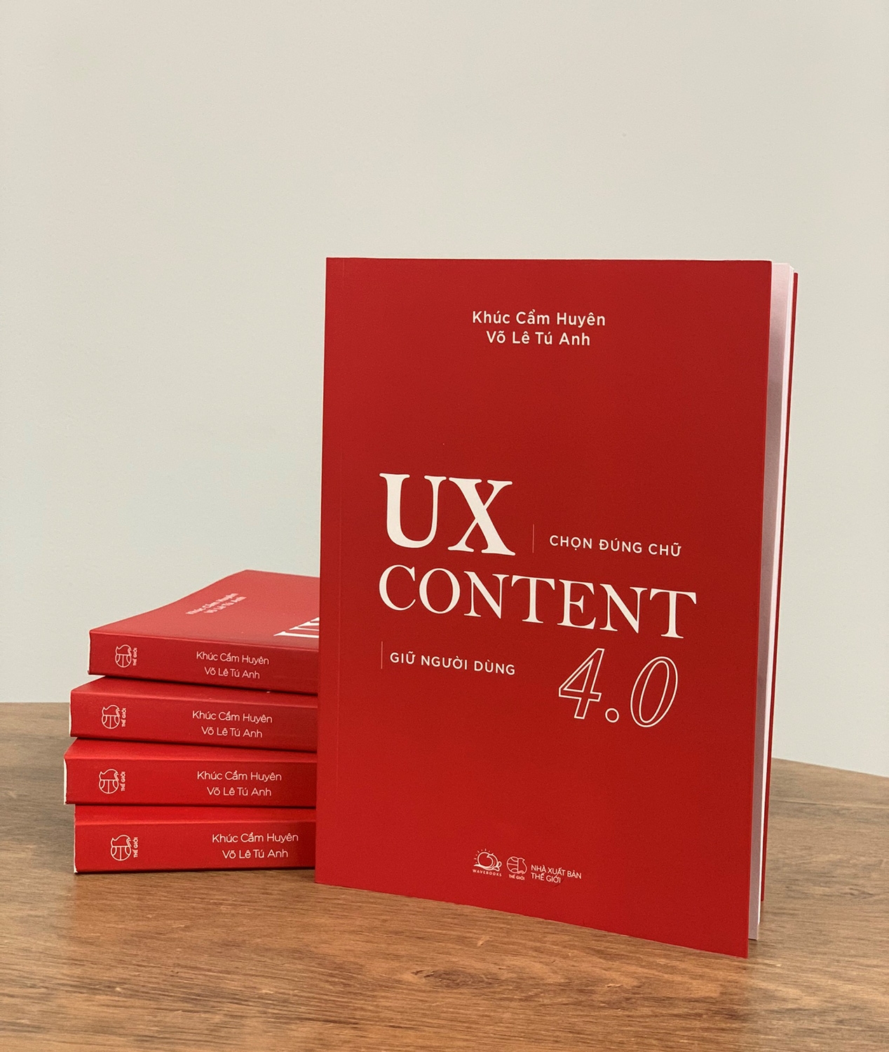Sách - UX CONTENT 4.0 Chọn Đúng Chữ, Giữ Người Dùng
