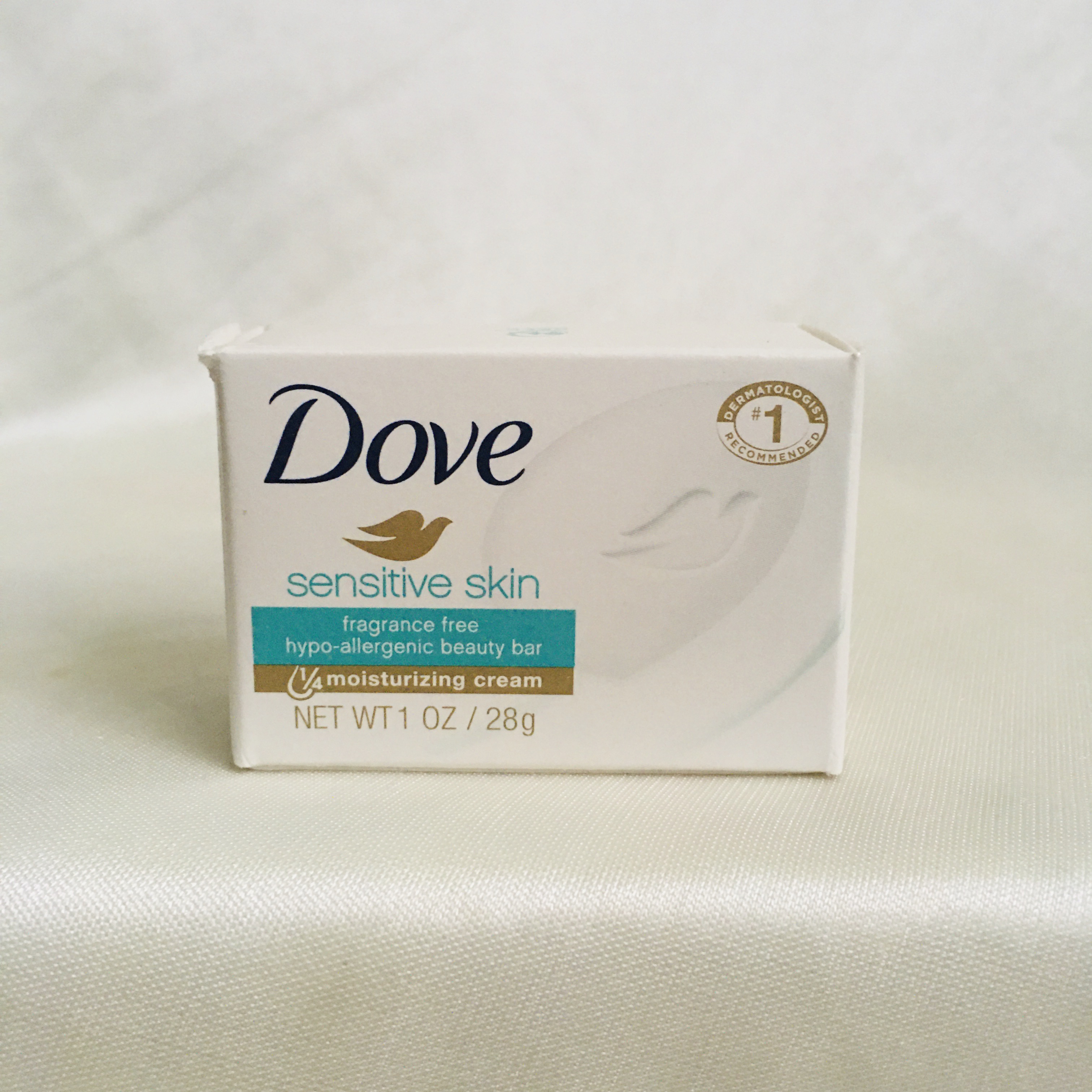 XÀ BÔNG DOVE MINI CHO DA NHẠY CẢM