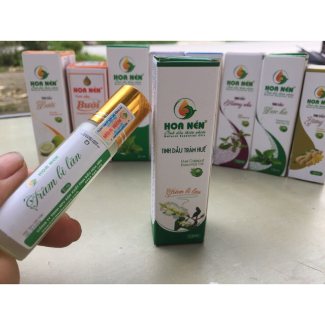 Tinh dầu tràm bi lăn Hoa Nén