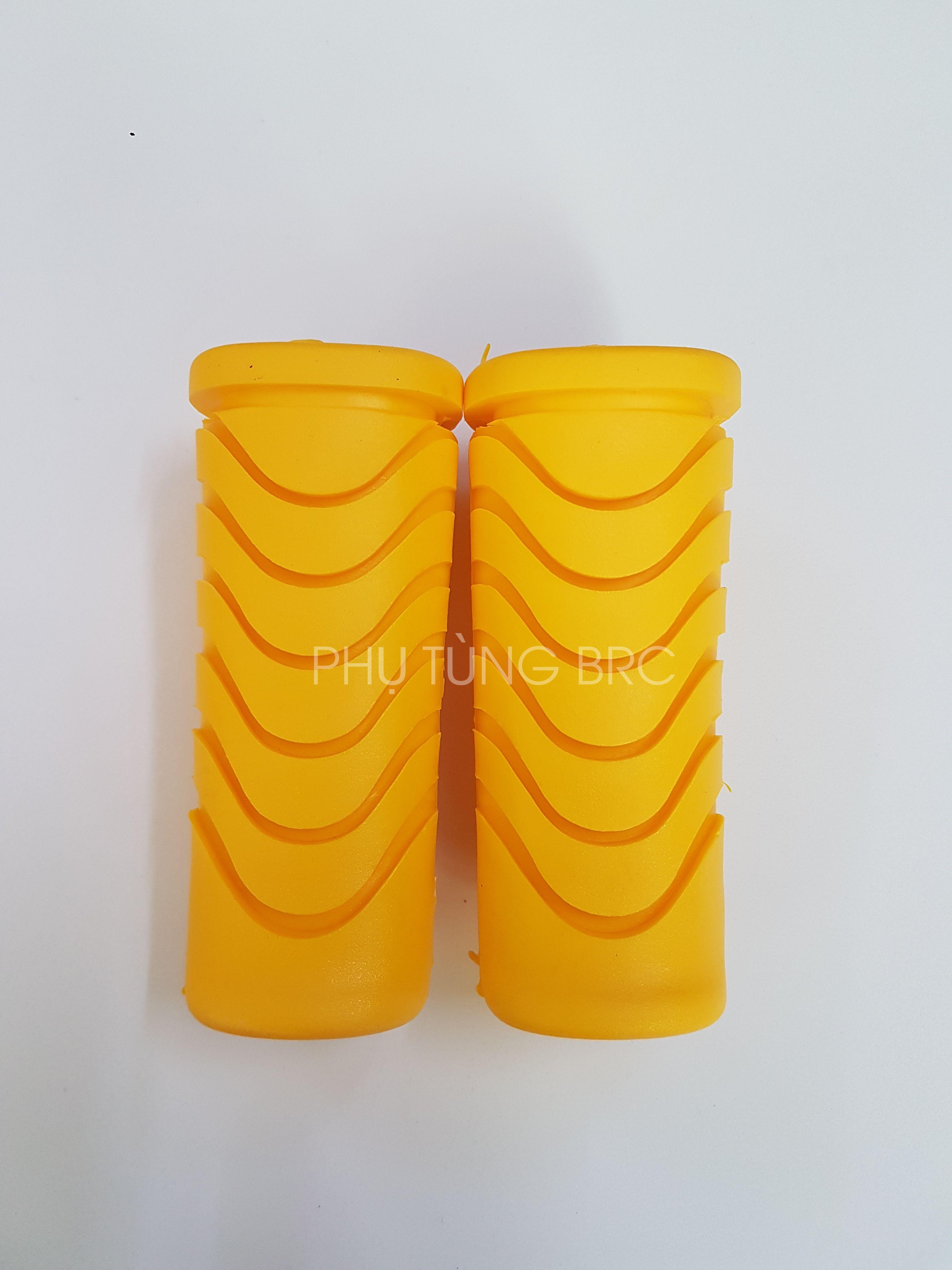 Gác chân trước kiểu màu .