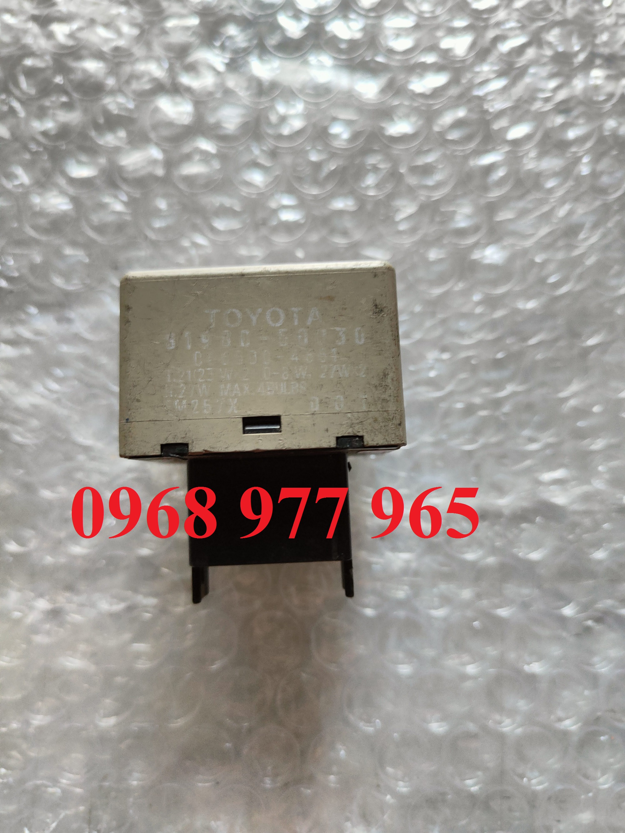 Rơ le xi nhan Toyota (innova, Vios, Altis, Camry, Hiace, Yaris,..)