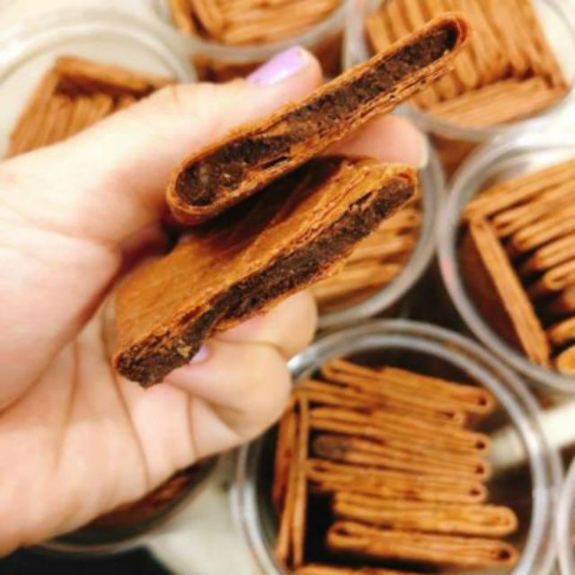 Bánh Kẹp Cacao Trai Đẹp 250G