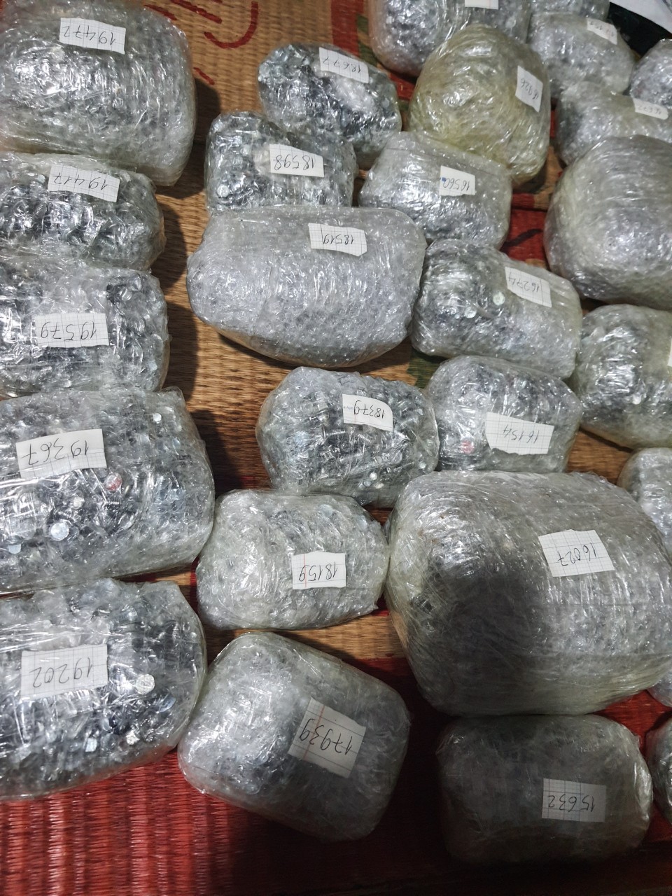 Ốc 8ly bãi dài 2 phân và 3 phân
