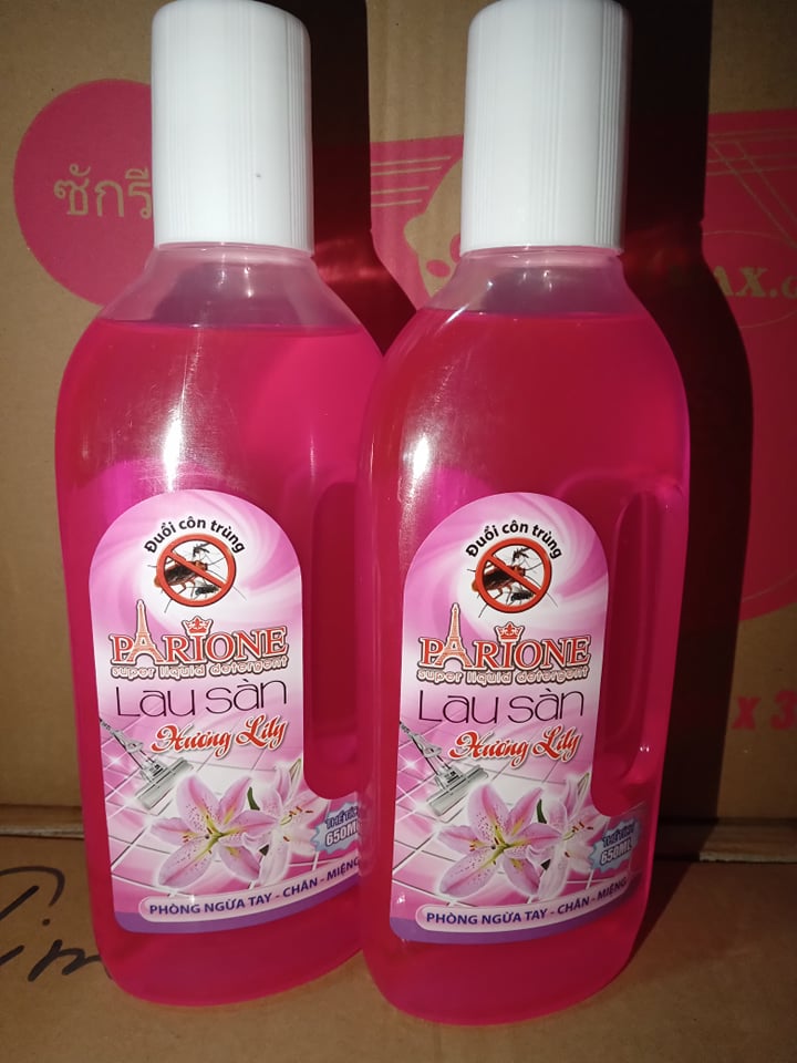 Nước tẩy rửa bồn cầu thai plus 900ml