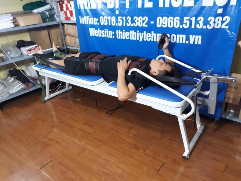 Giường kéo giãn cột sống cổ và lưng bằng điện