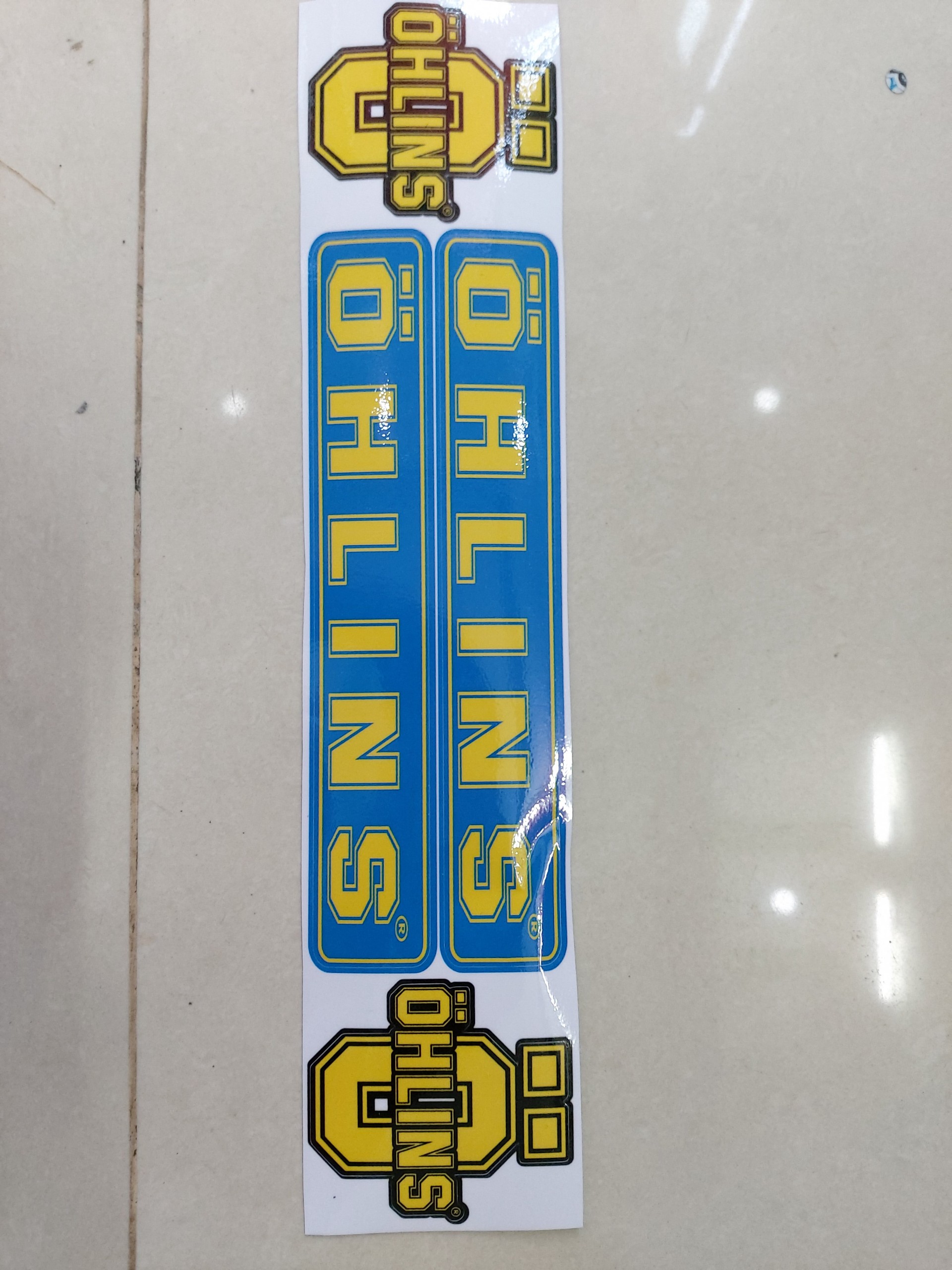 Tem logo sticker dán phuộc gấp rẻ đẹp