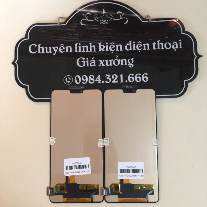 Màn hình Oppo R15