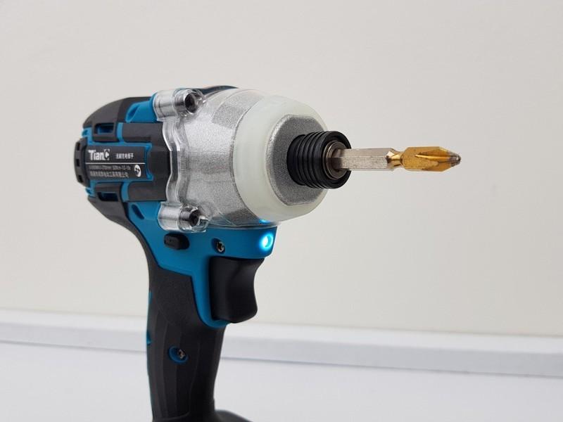 máy bắn vít dùng pin