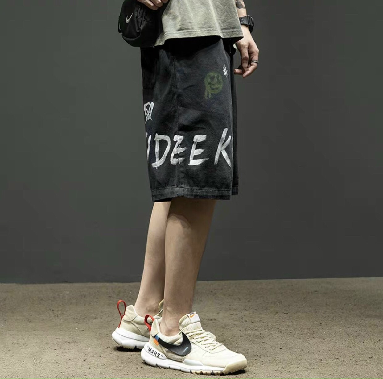 QUẦN SHOT NAM KAKI CHINO  MỀM IN HÌNH CƯỜI(VẢI CAO CẤP CỰC ĐẸP)