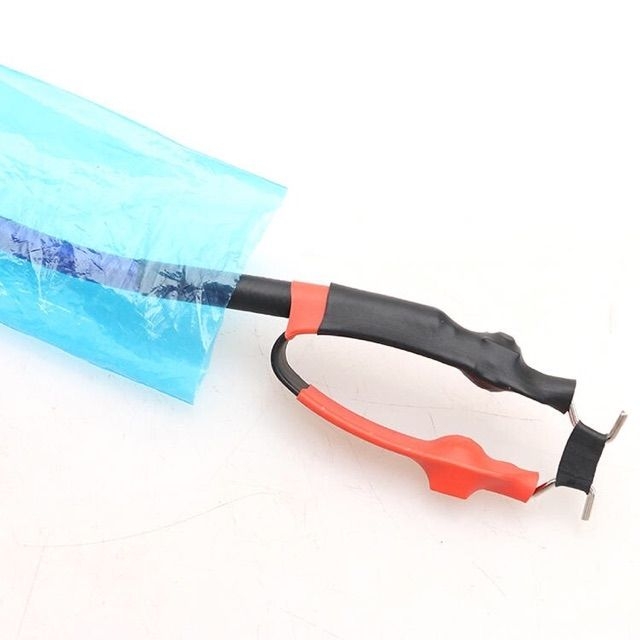 Hộp nilon bọc dây móc máy xăm