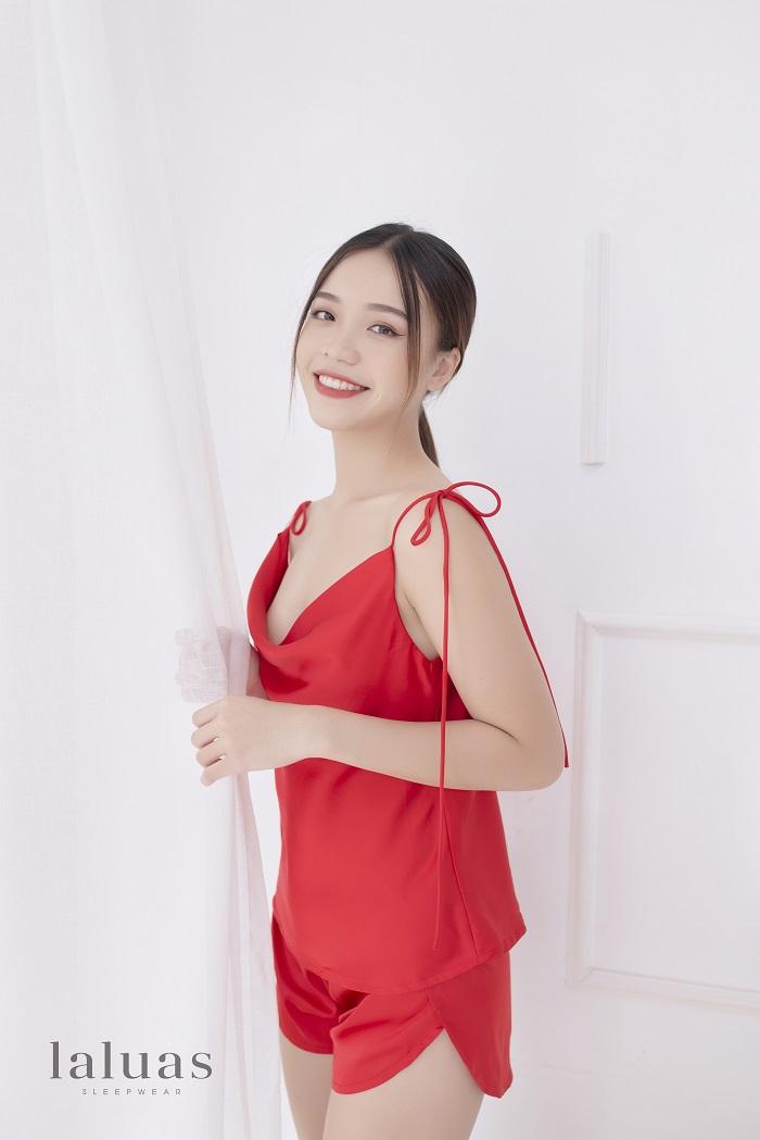 {Hình thật}Doris Set - Bộ ngủ lụa cao cấp cổ đổ hở lưng nóng bỏng