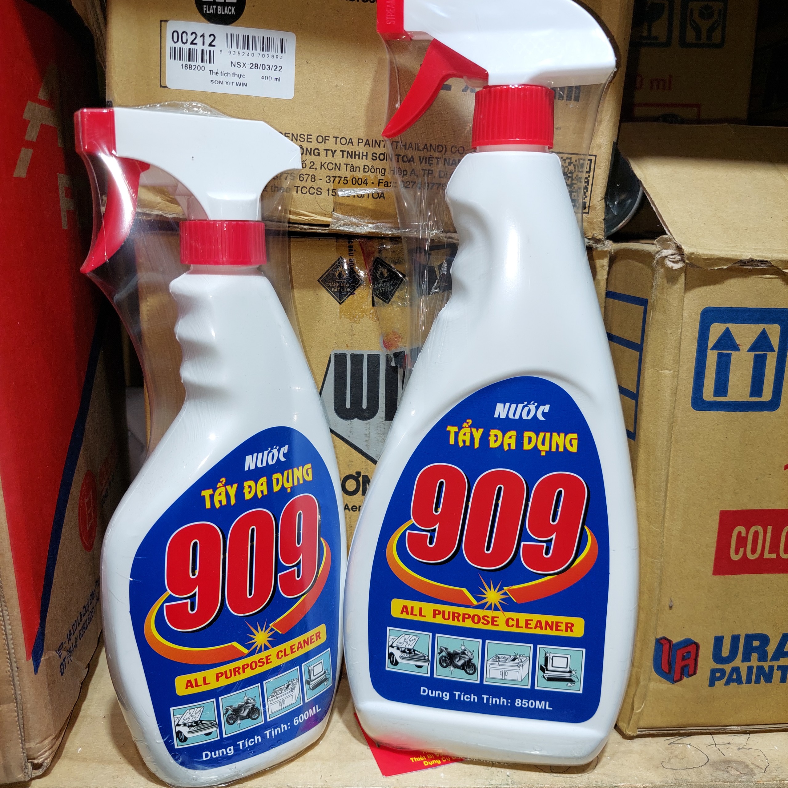 Tẩy đa năng 909 dung tích 600ml/850ml, Tẩy rửa các vật dụng bị rỉ sét lâu ngày, ố vàng, dơ và bụi bặm lâu năm trên bề mặt các trang thiết bị bằng nhựa, inox, kim loại, men sứ, tẩy bếp - Cửa Hàng Nam