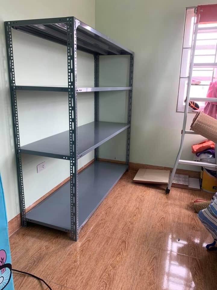 Kệ sắt v lỗ 4 tầng: dài 1m5 x rộng 30cm x cao 1m2