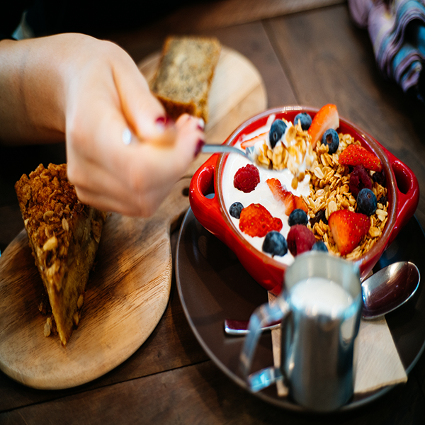 Granola Multigrain hàng xuất khẩu Dan D Pak 800gr