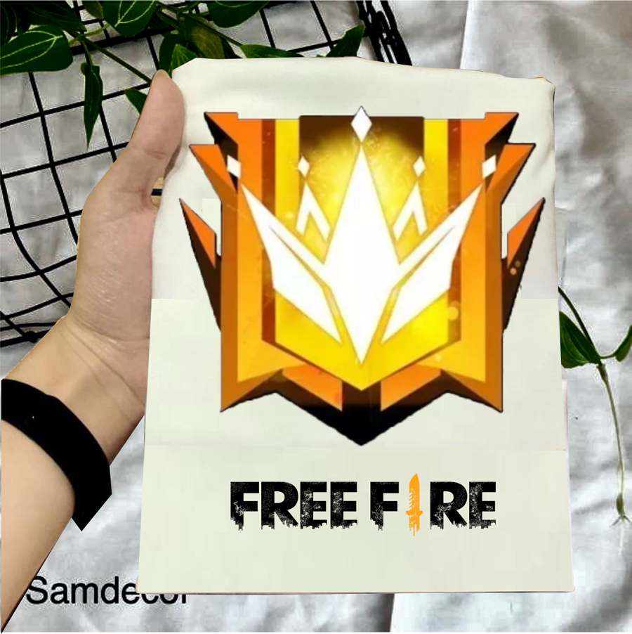 Áo Thun Free Fire màu trắng in logo rank thách đấu