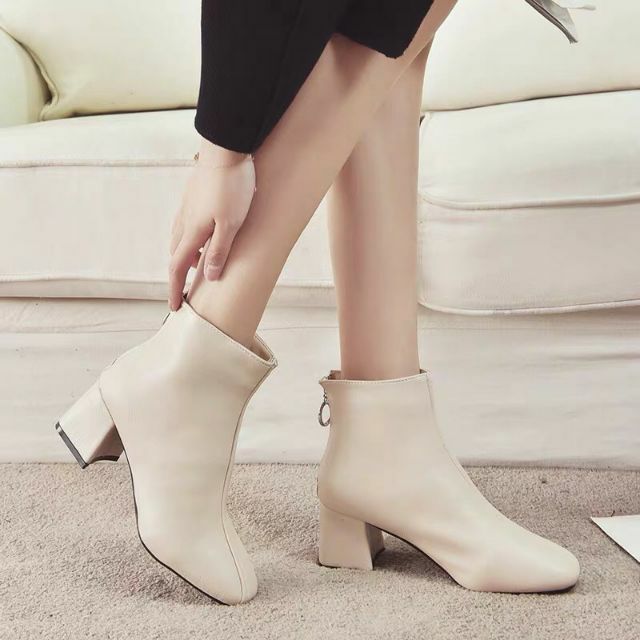 Giày Bốt nữ da lì đế vuông sang chảnh