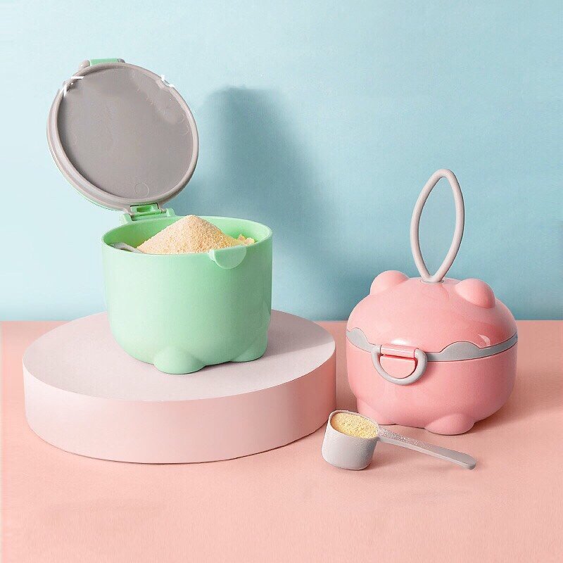 Hộp đựng sữa bột, đồ ăn vặt tiện dụng cho bé khi đi chơi, đi du lịch cùng gia đình