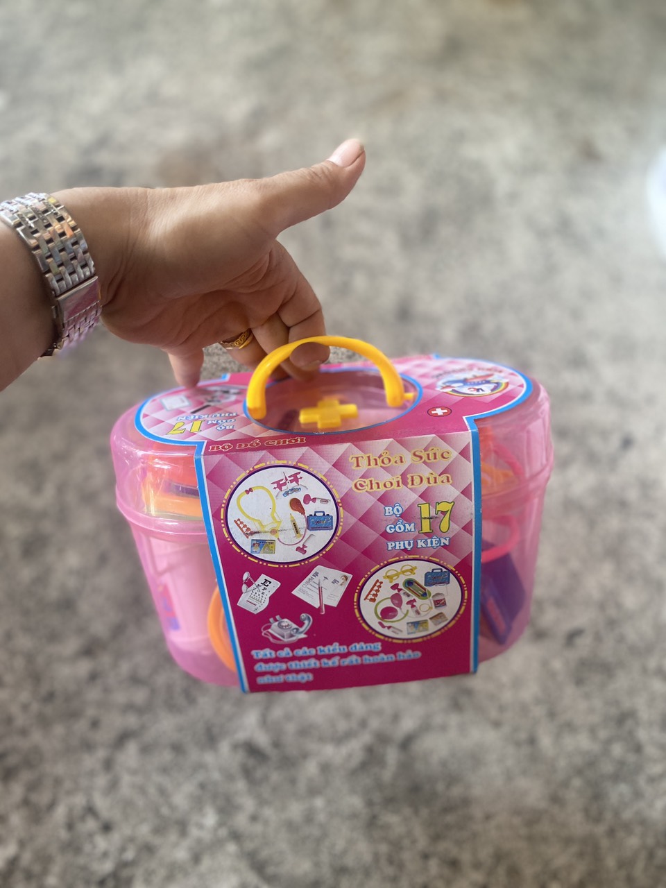 Bộ đồ chơi vali bác sĩ màu hòng, đồ chơi bé tập làm bác sĩ