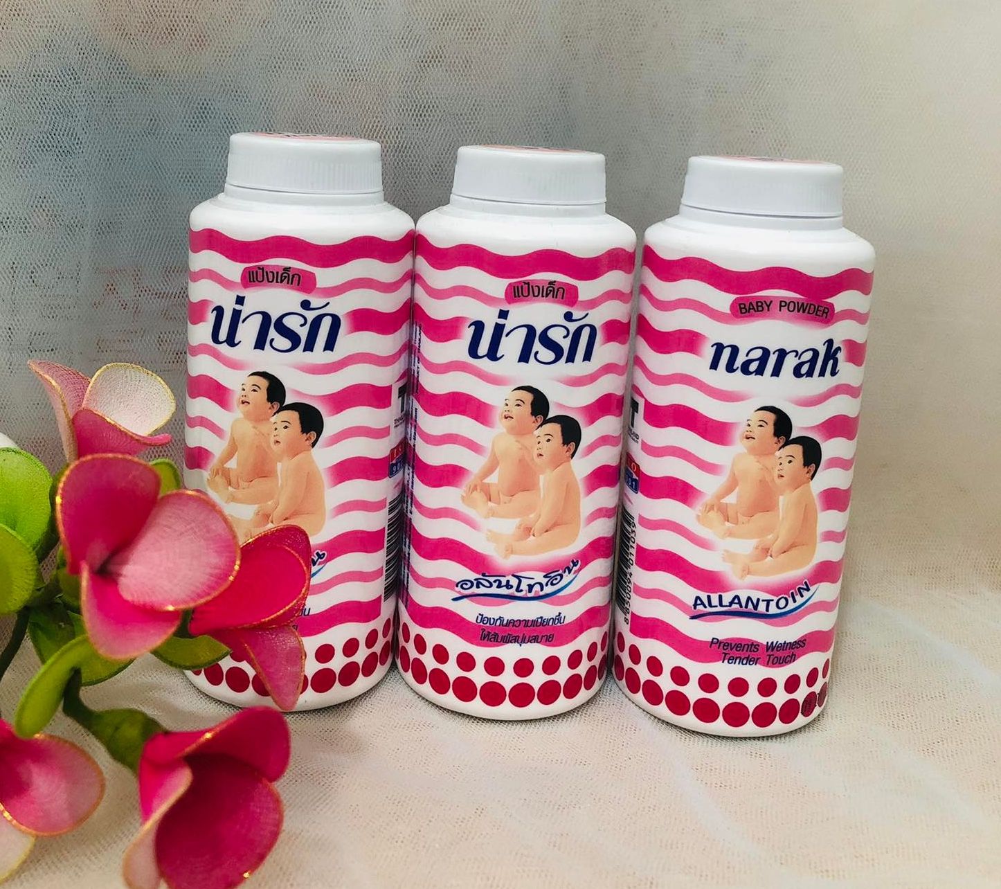 Combo 2 chai Phấn rơm em bé  Narak Thái Lan 25g