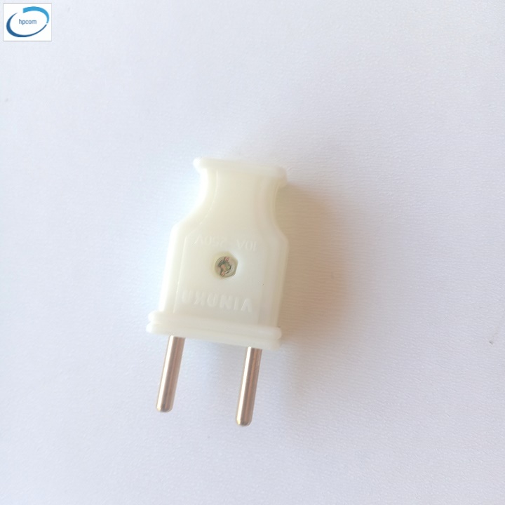 2 phích cắm điện vinaka
