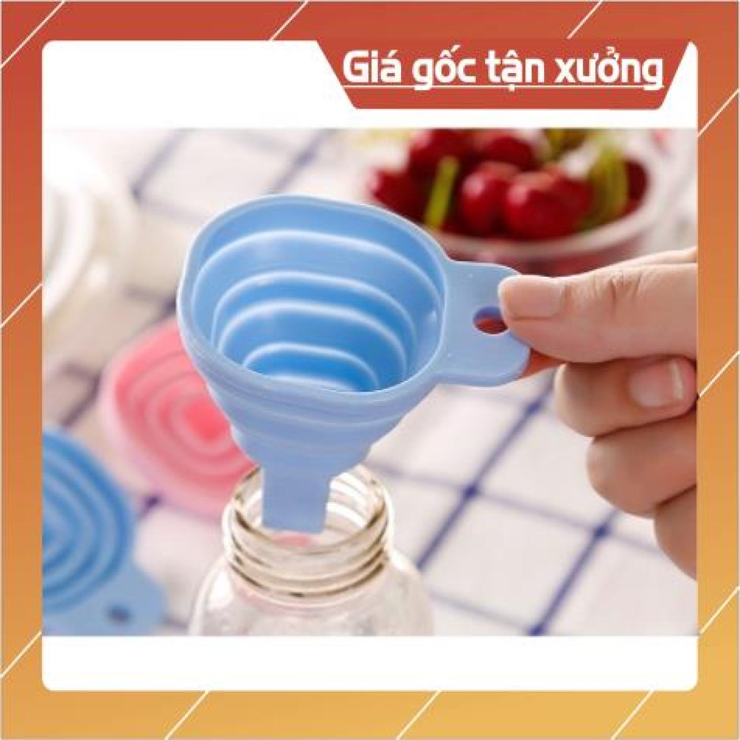 Phễu silicone dạng gấp gọn đa năng tiện lợi