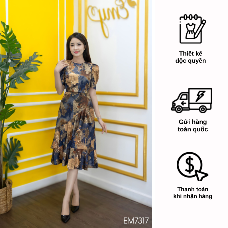 Đầm EMY EM7317 Xoè Hoa Cổ Tròn