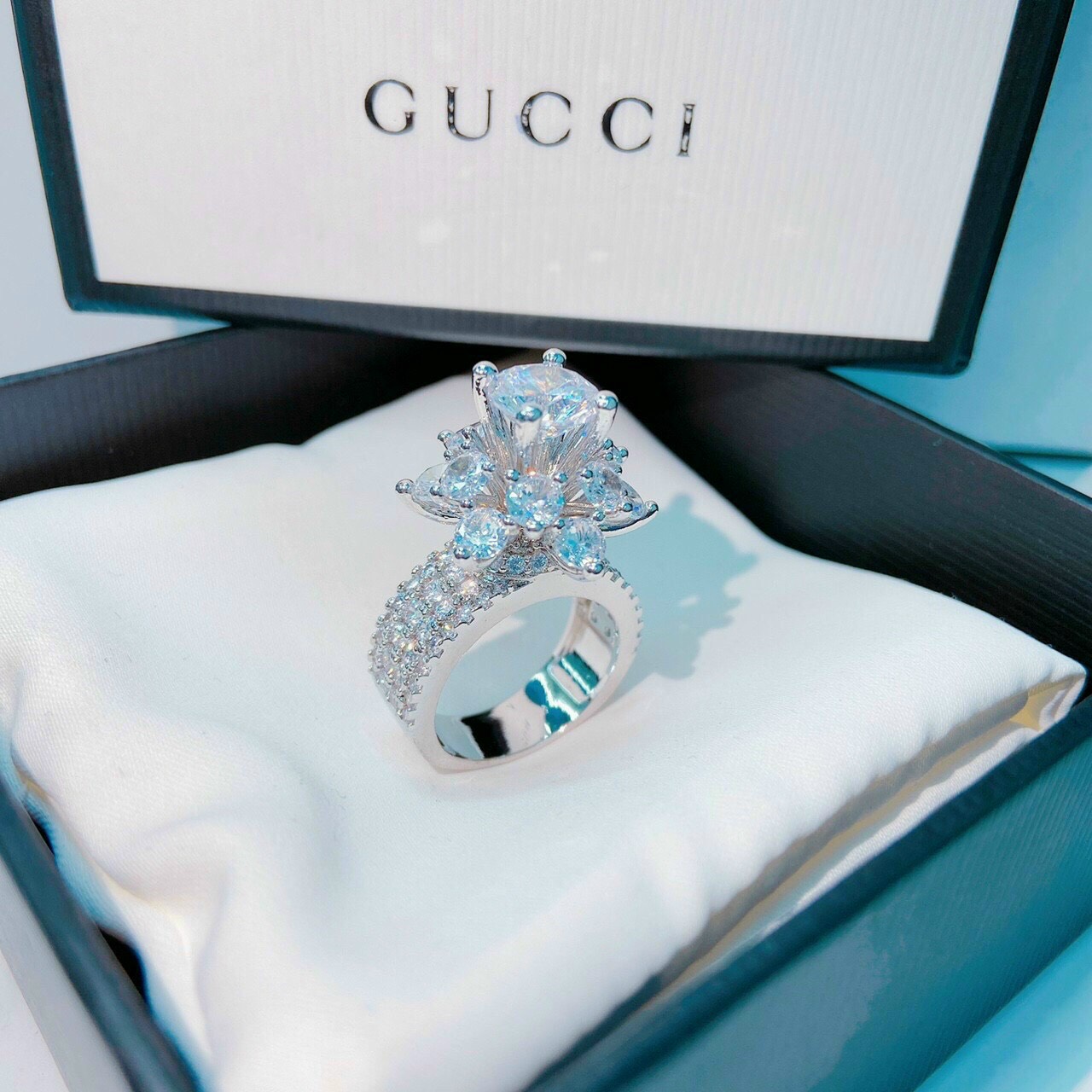 [HCM][ẢNH THẬT] Nhẫn Nữ Đá Cao Sang Chảnh - HN21339 - Chuẩn Màu Vàng Sáng Như Hình Bền Màu Không Đen Không Ngứa Đủ Size Đổi Trả Thoải Mái