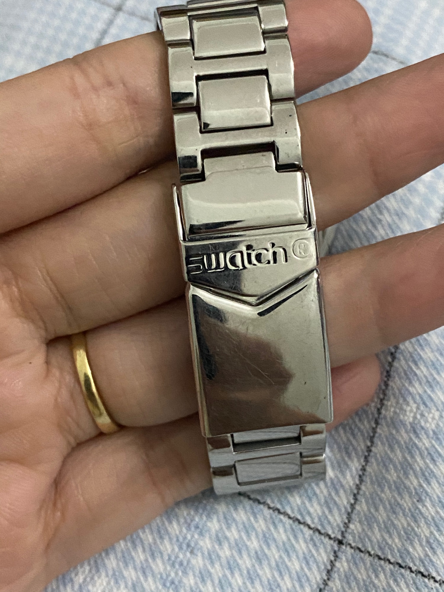 Đồng hồ swatch nữ