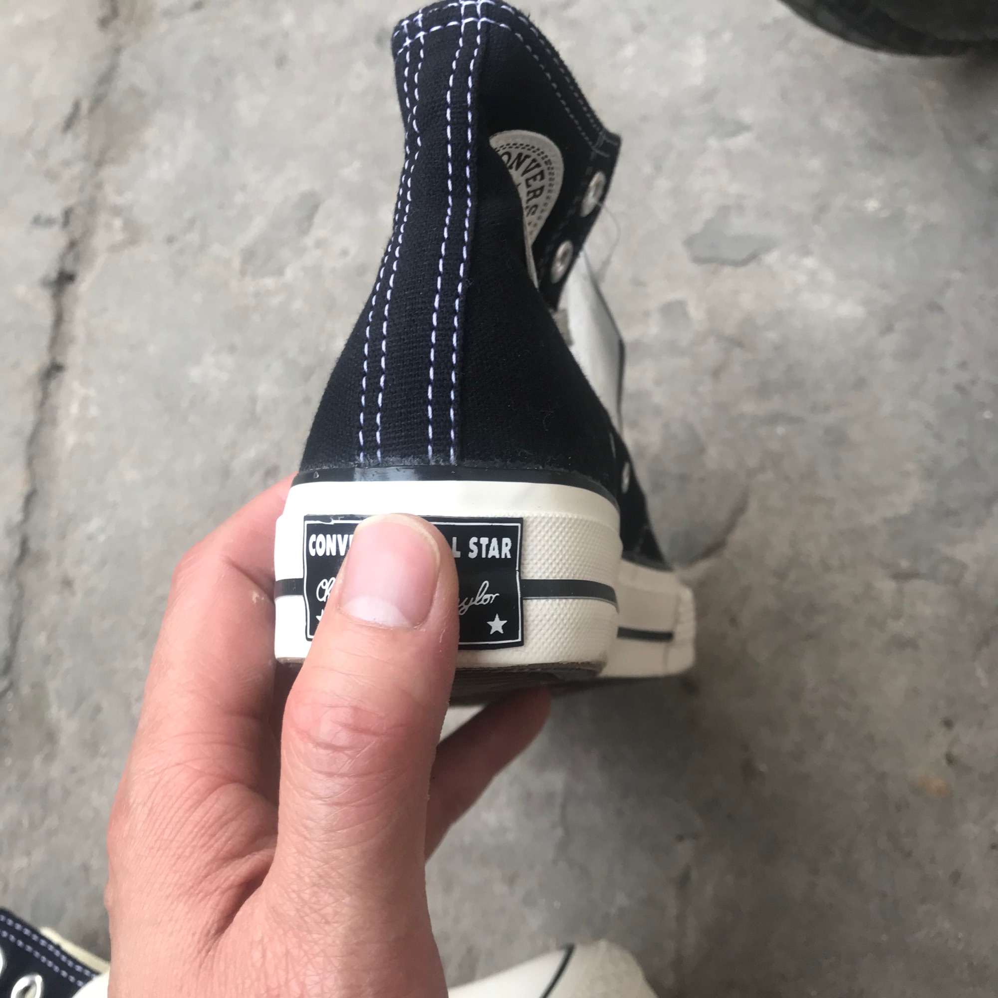 GIÀY CONVERSE 1970s ĐEN CAO CỔ (Mũi bóng, lót xanh)
