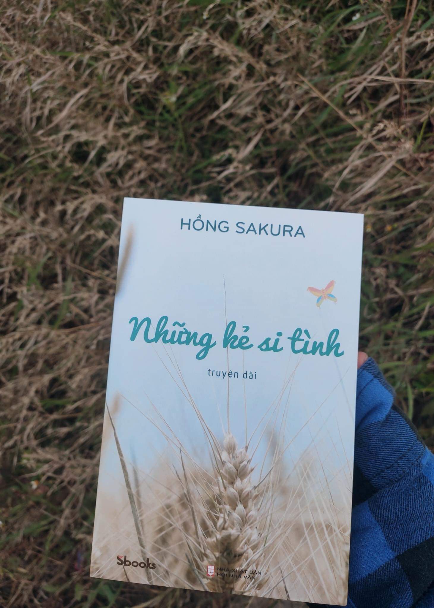Sách - Những Kẻ Si Tình - SBOOKS