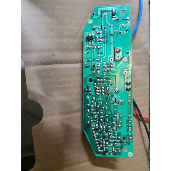 Mạch nguồn nồi cơm Kangaroo KG595