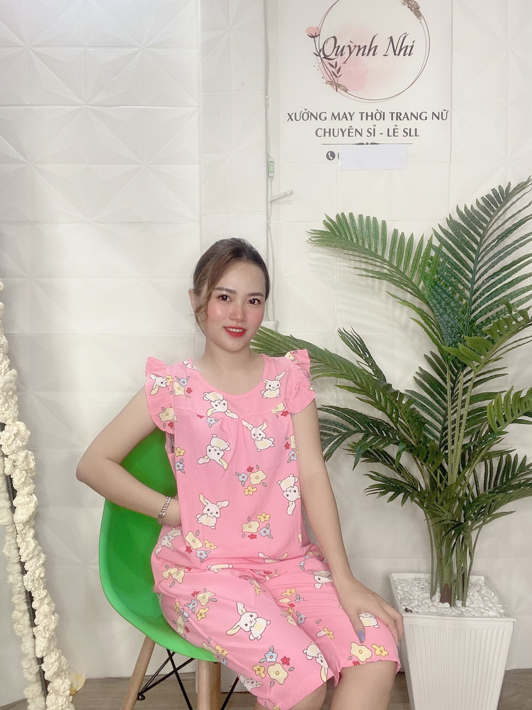 ĐỒ BỘ LỤA MẶC NHÀ HỌA TIẾT THỎ DỄ THƯƠNG - LUA41