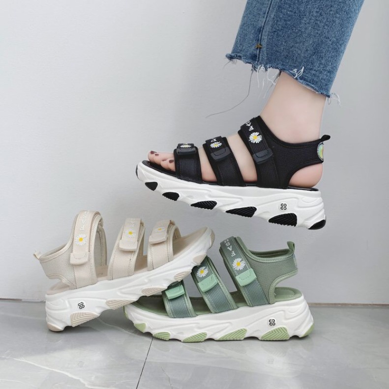 (VIDEO thật) Sandal nữ 3 quai ngang độn đế thêu qua cúc sandal vải dép nữ Shyn Store giá rẻ