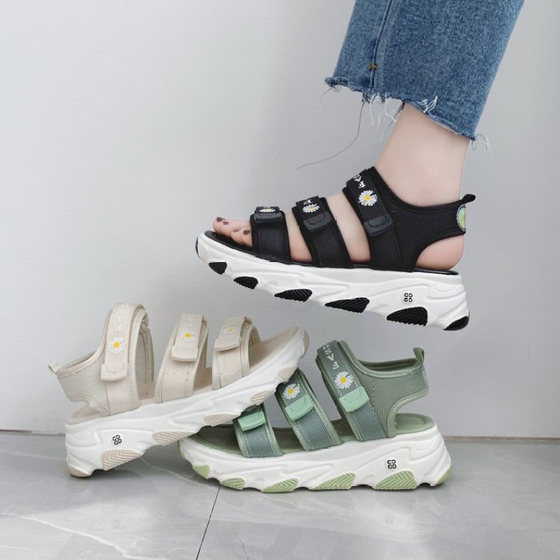 (VIDEO thật) Sandal nữ 3 quai ngang độn đế thêu qua cúc sandal vải dép nữ Shyn Store giá rẻ