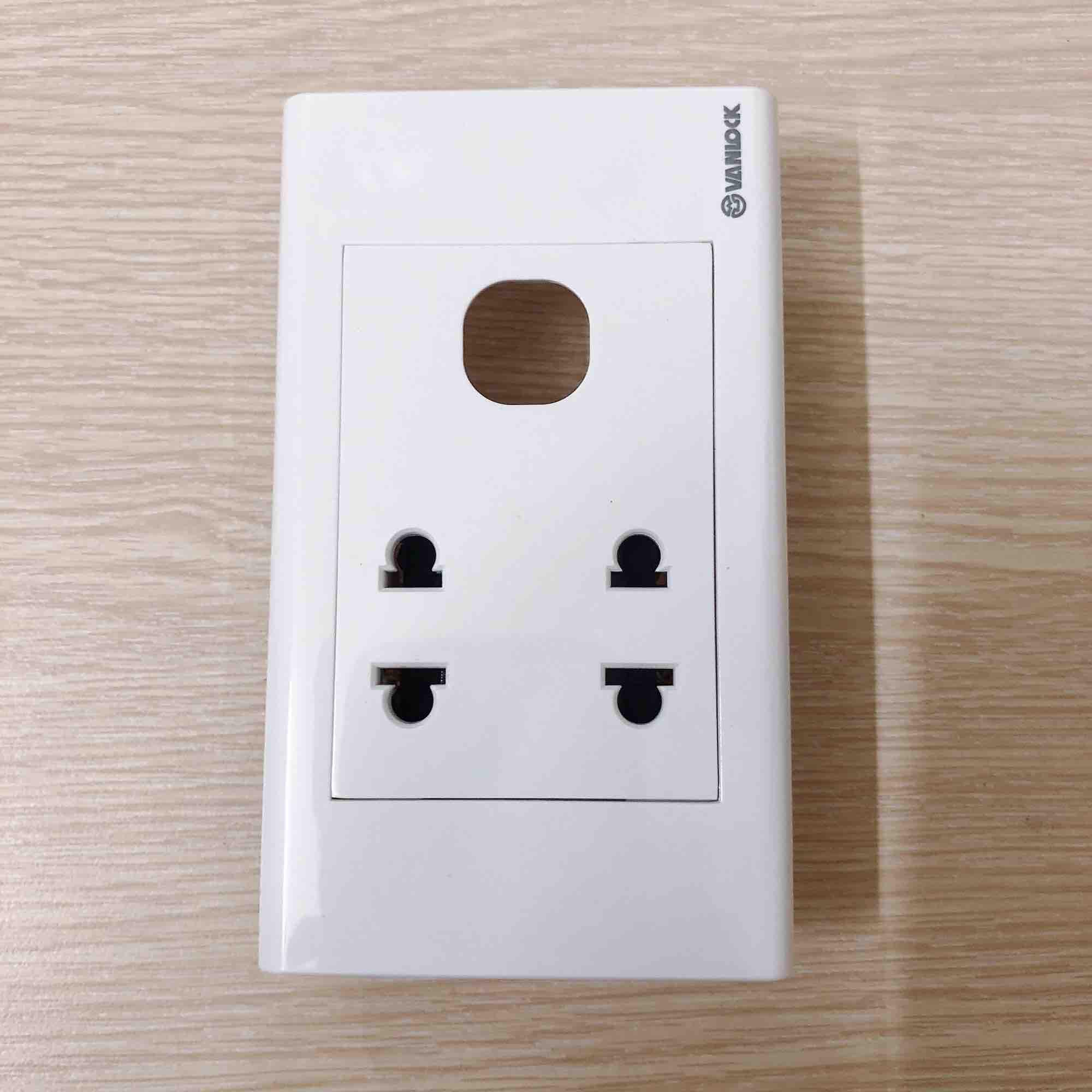 [HCM]Ổ 2 1 lỗ SINO