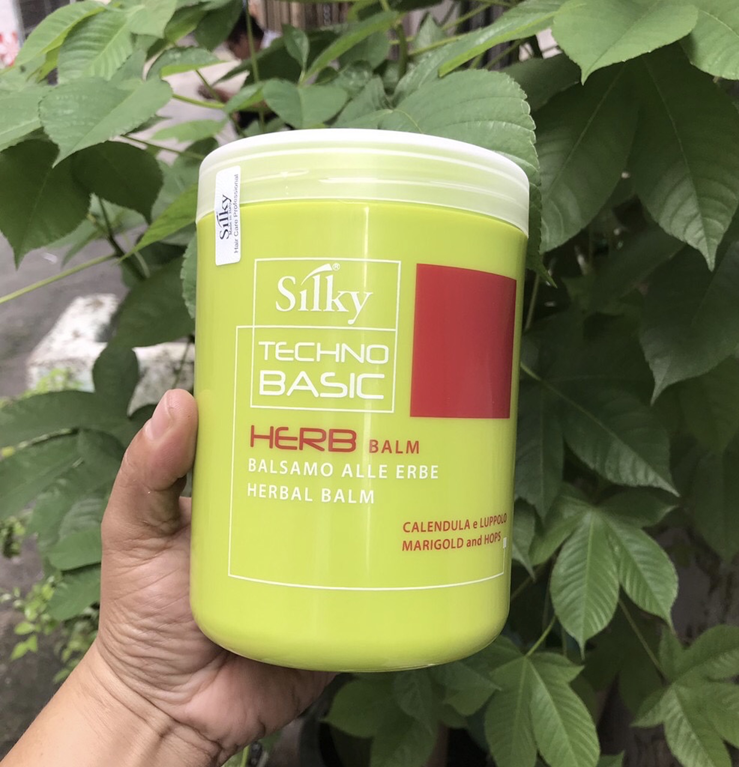 [HCM]Hấp dầu ủ tóc thảo dược chăm sóc tóc hàng ngày Silky Herb Balm 1000ml