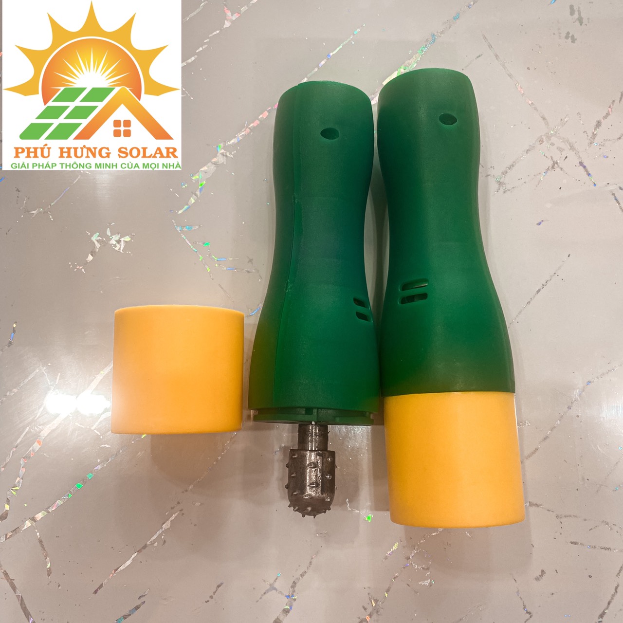 Máy nạo dừa mini cầm tay - giá rẻ - tiện lợi