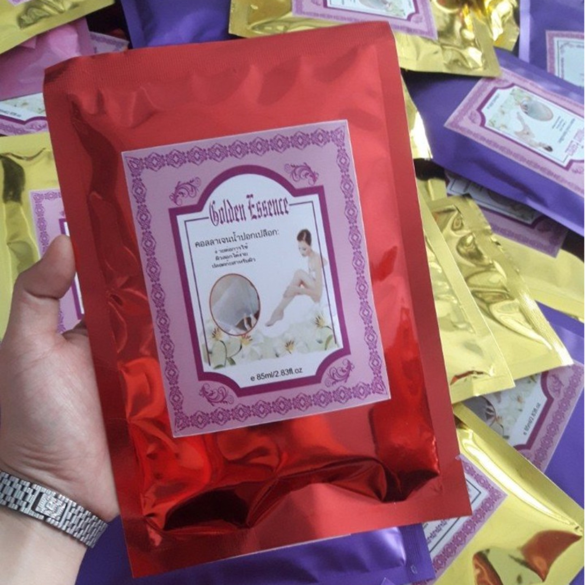 Kem lột nước Thái Lan - Golden Essence, thay da sinh học/85ml