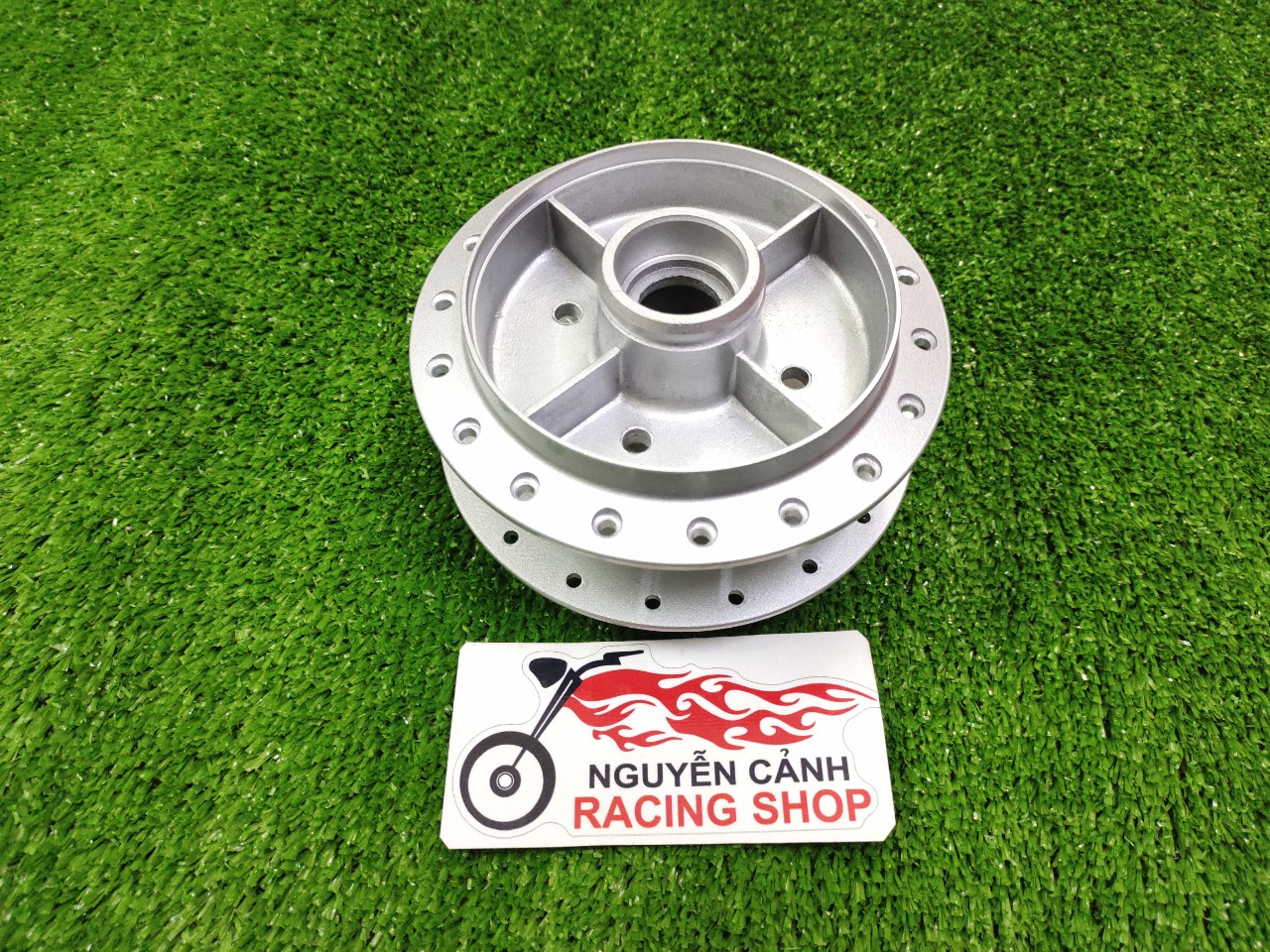 Đùm sau Exciter 135 - Mạnh Tú MTS