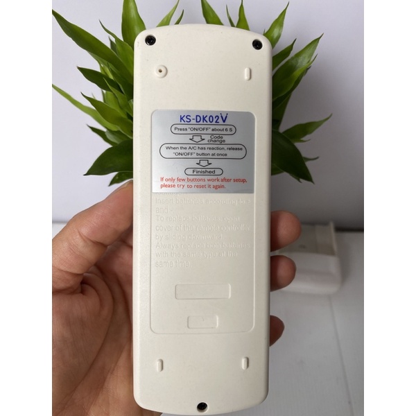 Điều khiển điều hoà Daikin đa năng {Bảo hàng 03 tháng}
