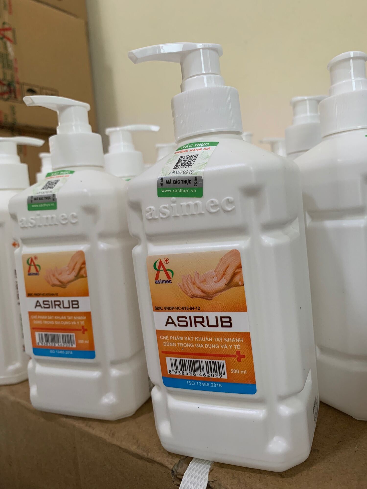 Nước sát khuẩn tay nhanh Asirub 500ml