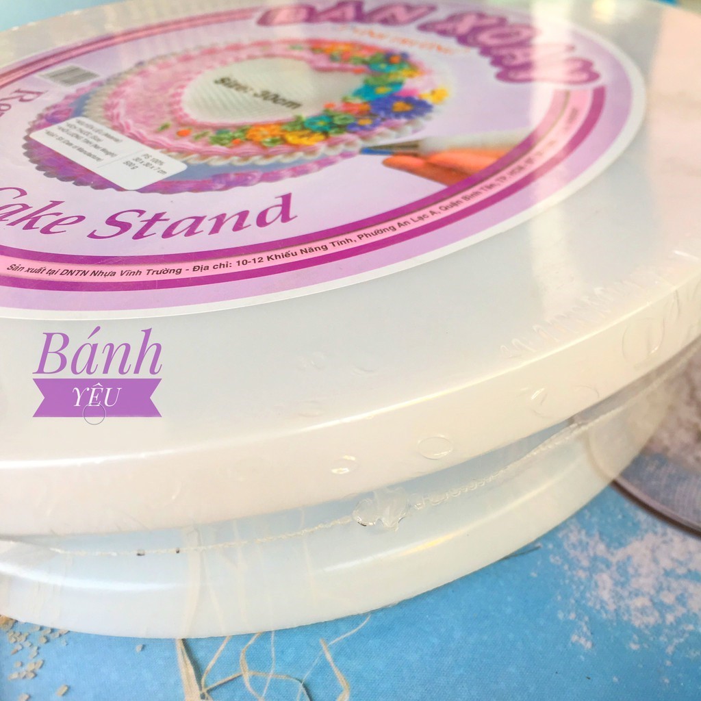 Bàn xoay trang trí bánh kem