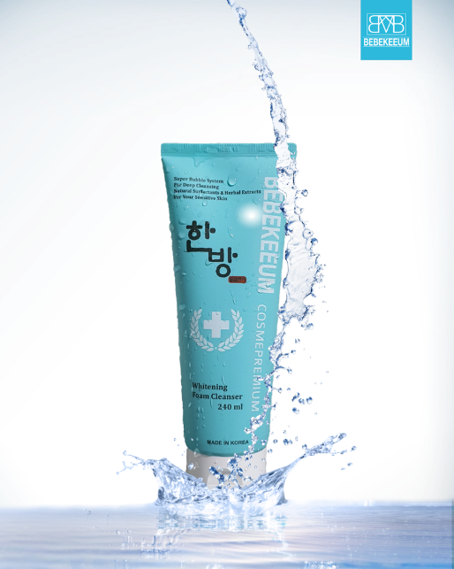 Sữa rửa mặt trắng da và ngừa mụn BEBEKEEUM 240ml