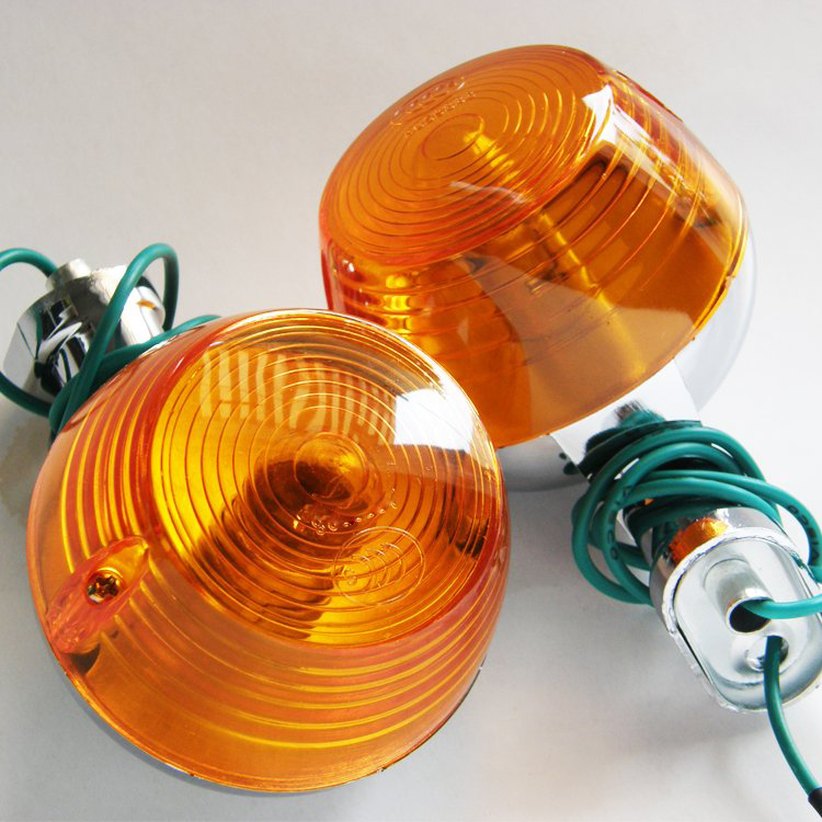 Bộ 2 đèn Xi nhan xe 67, CD Benly,CHARLLY Cup ,DH